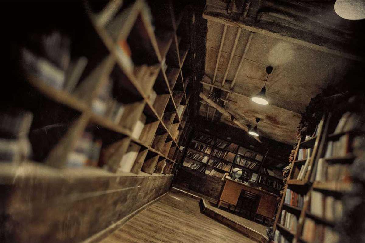 metro-2033-biblioteka-imlenina-